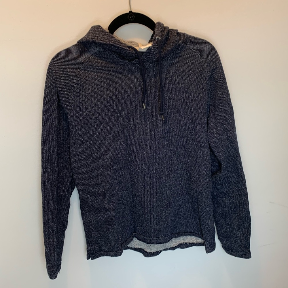 Blue and white knit sweater with hood